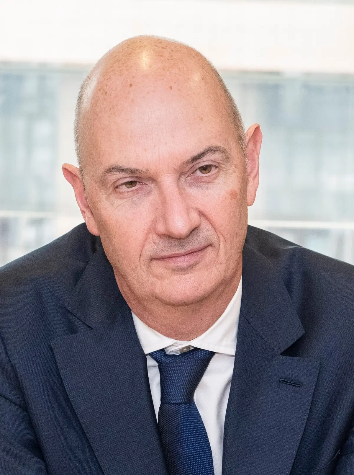 Carburant en flèche : Roland Lescure oppose le détroit d'Ormuz aux manifestants et s'en tient aux aides ciblées