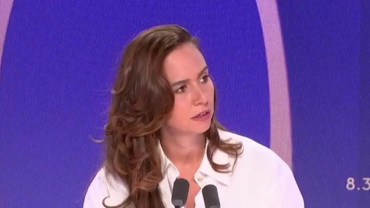 Sarah Knafo, l'invitée de l'émission 8h30 sur France Info, le 28 octobre 2026. Source : France Info